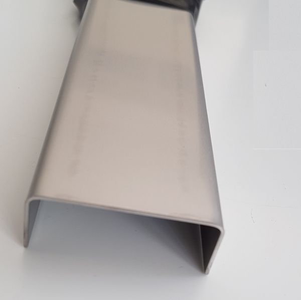 Edelstahl U-Profil 2 mm V2A blank Edelstahl U-Profil 2 mm V2A blank
